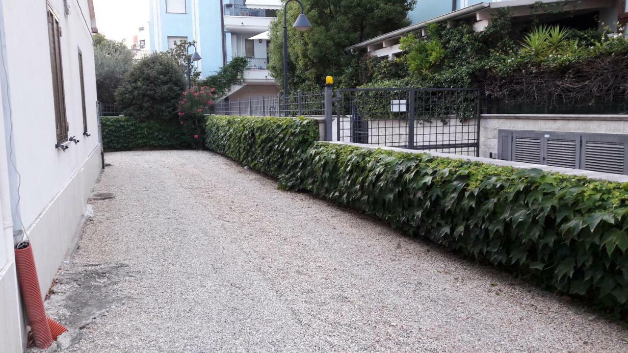 La Pinetina Villa Pescara Exterior photo